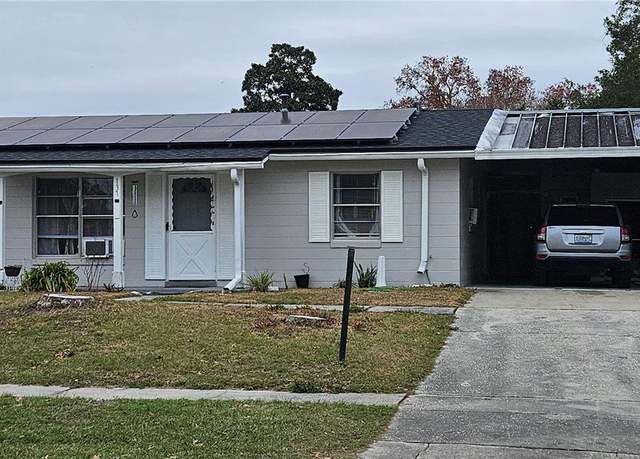 Property at 137 Marion Oaks Ln, Ocala, FL 34473, 3 beds, 2 baths