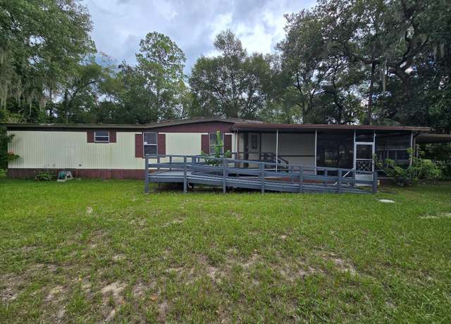 Property at 1871 SE 169th Ct, Silver Springs, FL 34488, 3 beds, 2 baths