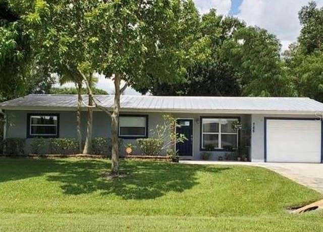 Property at 745 17th Ave, Vero Beach, FL 32962, 3 beds, 2 baths