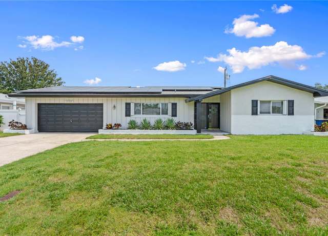 Property at 2132 Academy Dr, Clearwater, FL 33764, 4 beds, 3 baths