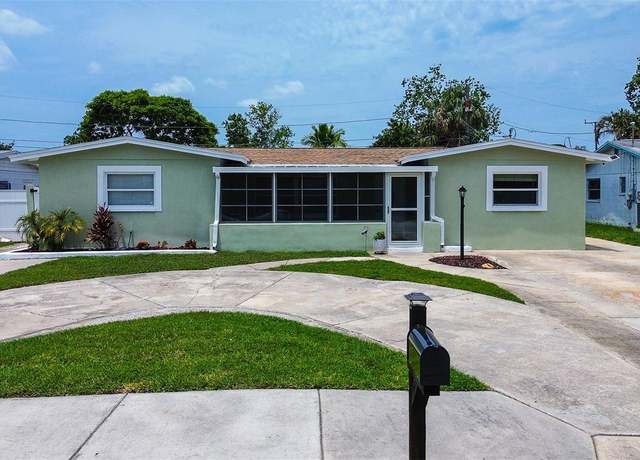 Property at 5672 62nd Way N, St Petersburg, FL 33709, 4 beds, 2 baths
