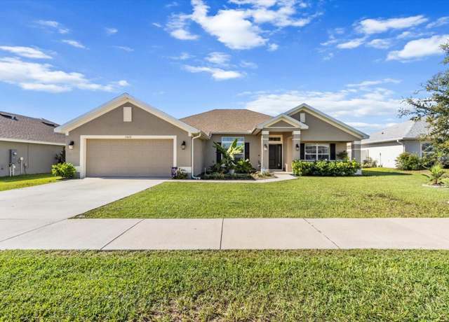 Property at 5022 SW 90th Pl, Ocala, FL 34476, 4 beds, 3 baths