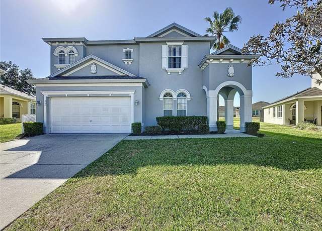 Property at 205 Minniehaha Cir, Haines City, FL 33844, 5 beds, 4 baths