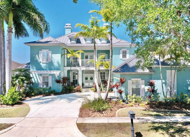 Property at 615 Islebay Dr, Apollo Beach, FL 33572, 5 beds, 3.5 baths