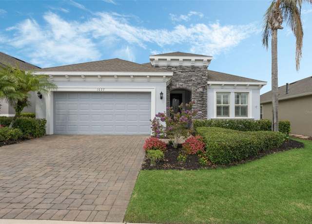Property at 1027 Timbervale Trl, Clermont, FL 34715, 2 beds, 2 baths