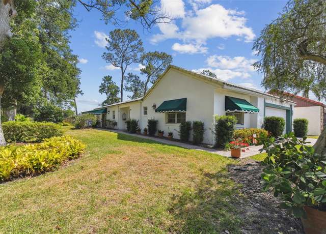 Property at 441 San Jose Dr, Winter Haven, FL 33884, 2 beds, 2 baths