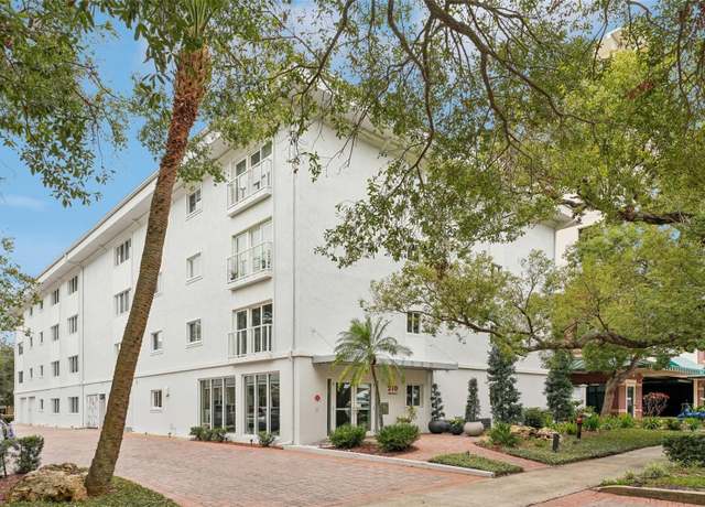 Property at 210 5th Ave S #307, St Petersburg, FL 33701, 1 bed, 1 bath