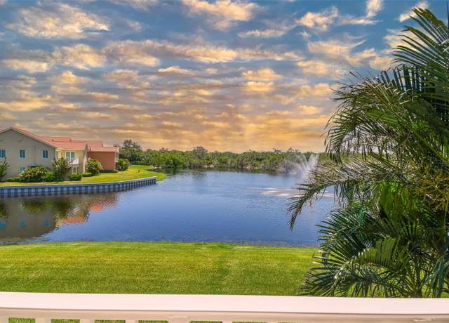 Property at 17 Franklin Ct S Unit C, St Petersburg, FL 33711, 3 beds, 2 baths