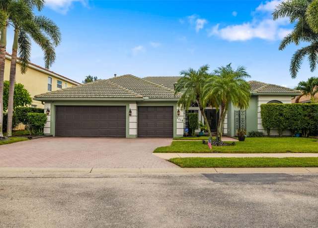 Property at 7114 68th Dr E, Bradenton, FL 34203, 4 beds, 3 baths