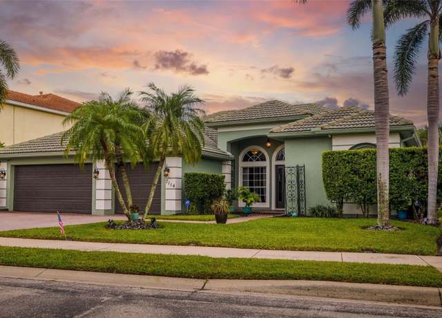 Property at 7114 68th Dr E, Bradenton, FL 34203, 4 beds, 3 baths