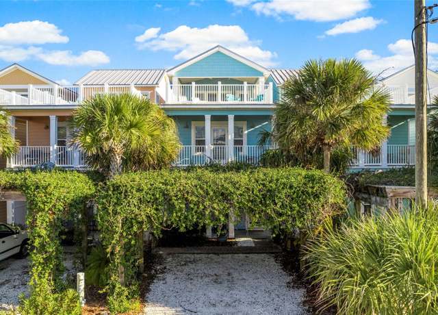 Property at 5410 Gulf Dr, Panama City, FL 32408, 3 beds, 3.5 baths