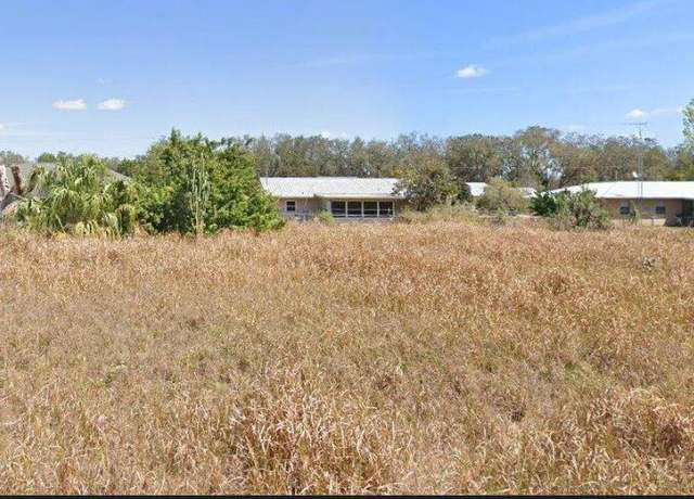 Property at 2212 N Lacross Rd, Avon Park, FL 33825