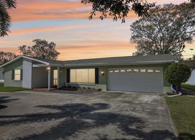 Property at 1440 S Keene Rd, Clearwater, FL 33756, 3 beds, 3 baths