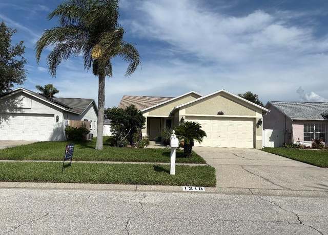 Property at 1210 Etchfield Cir, Brandon, FL 33511, 3 beds, 2 baths