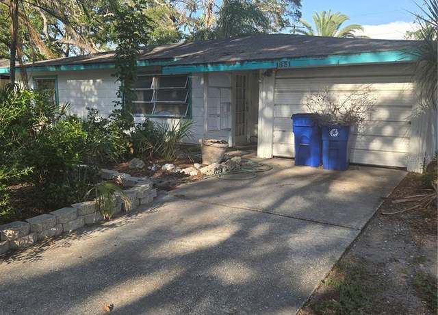 Property at 1831 Pasadena Dr, Dunedin, FL 34698, 2 beds, 1 bath