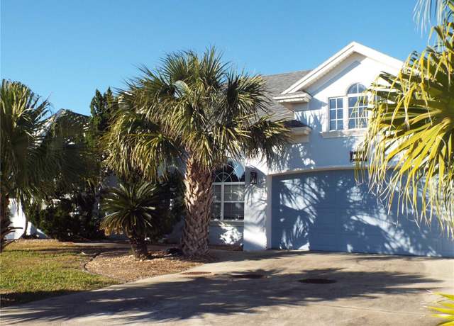 Property at 57 Rollins Dr, Palm Coast, FL 32137, 3 beds, 2 baths
