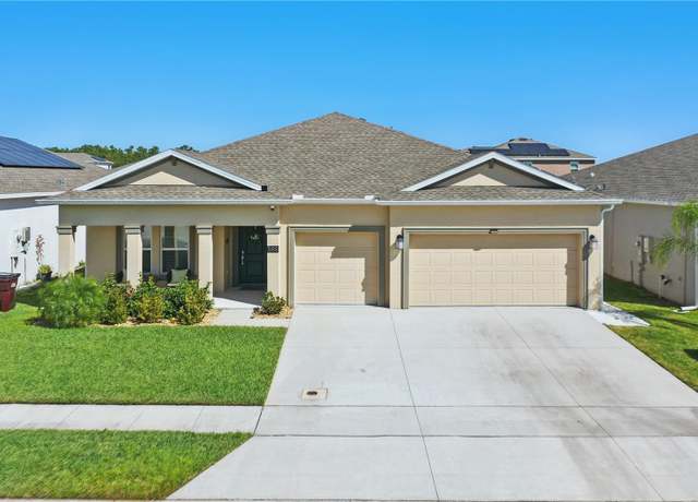 Property at 588 Hitch Loop, St Cloud, FL 34769, 4 beds, 2.5 baths