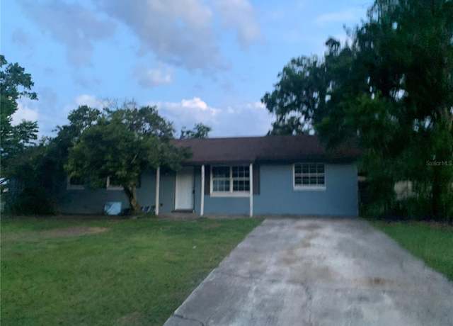 Property at 1912 NE 50th St, Ocala, FL 34479, 3 beds, 2 baths
