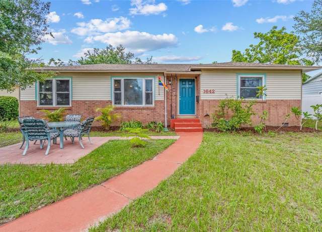Property at 1642 50th Ave N, St Petersburg, FL 33714, 3 beds, 2 baths