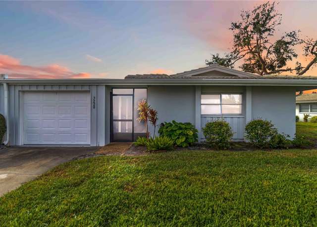 Property at 3220 Southfield Ln #810, Sarasota, FL 34239, 2 beds, 2 baths
