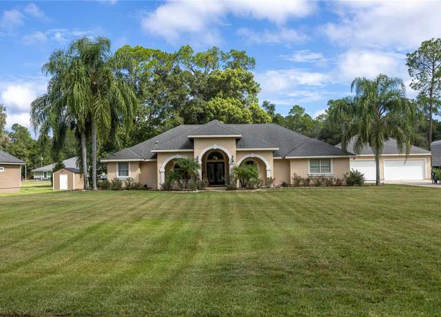 Property at 8864 Shores Pl, Melrose, FL 32666, 3 beds, 2 baths