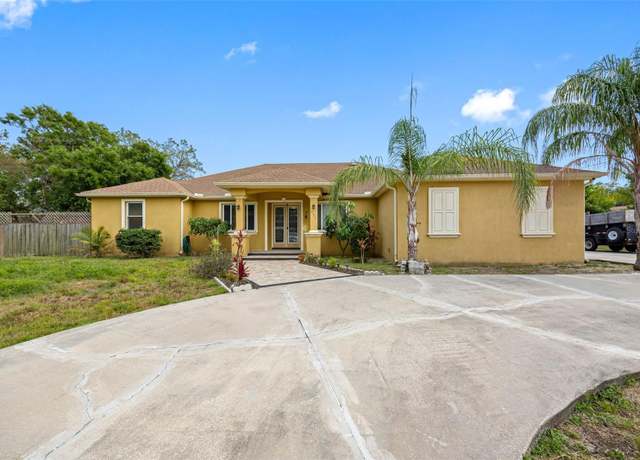 Property at 534 Berkley Ave, Tarpon Springs, FL 34689, 4 beds, 3 baths