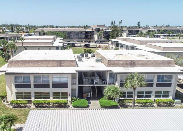 Property at 4726 Marine Pkwy #201, New Port Richey, FL 34652, 2 beds, 2 baths