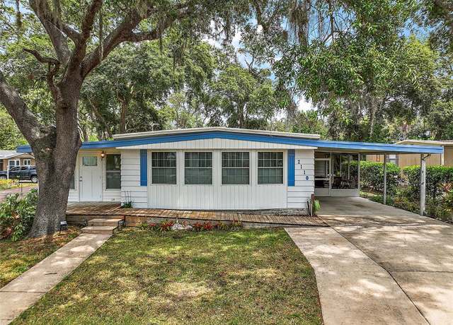 Property at 2110 Oak Cir, Mount Dora, FL 32757, 2 beds, 2 baths
