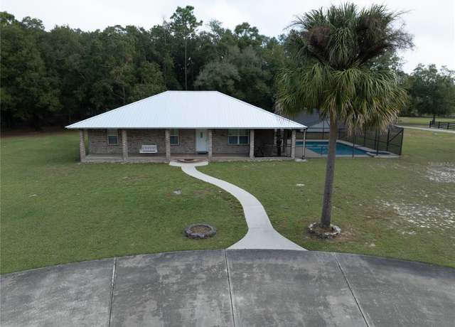 Property at 6836 Womans Club Dr, Keystone Heights, FL 32656, 3 beds, 2 baths