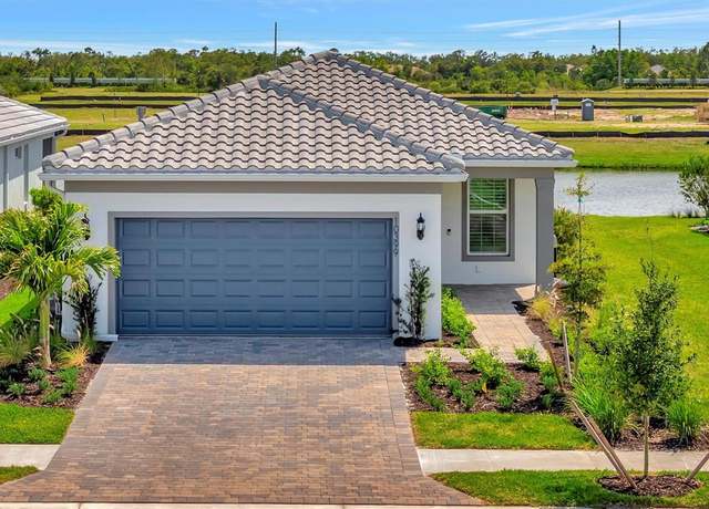 Property at 10399 Abaco Falls Dr, Englewood, FL 34223, 2 beds, 2 baths