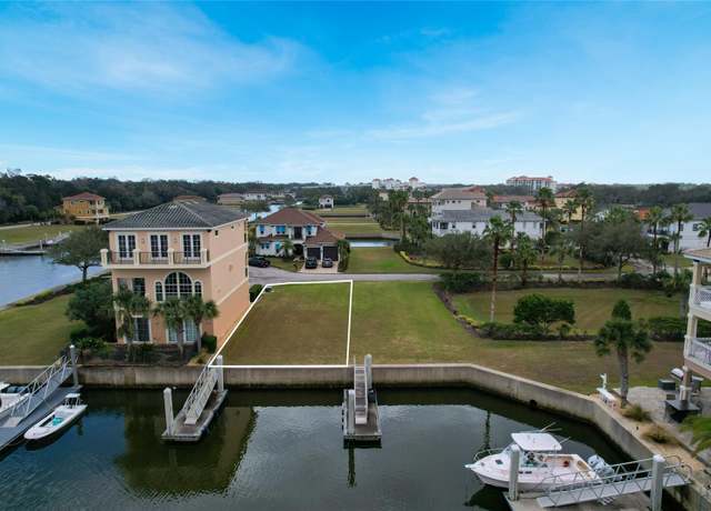 Property at 8 Captains Ct, Palm Coast, FL 32137