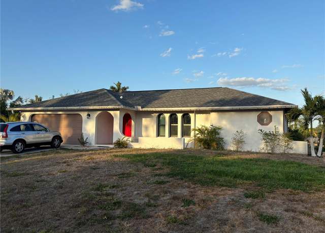 Property at 5504 Brookfield St, Lehigh Acres, FL 33971, 3 beds, 2 baths