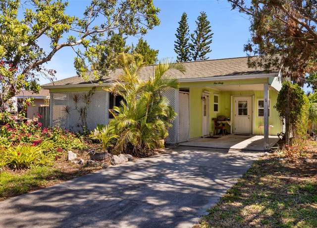 Property at 1060 Venetian Pkwy, Venice, FL 34285, 3 beds, 1.5 baths