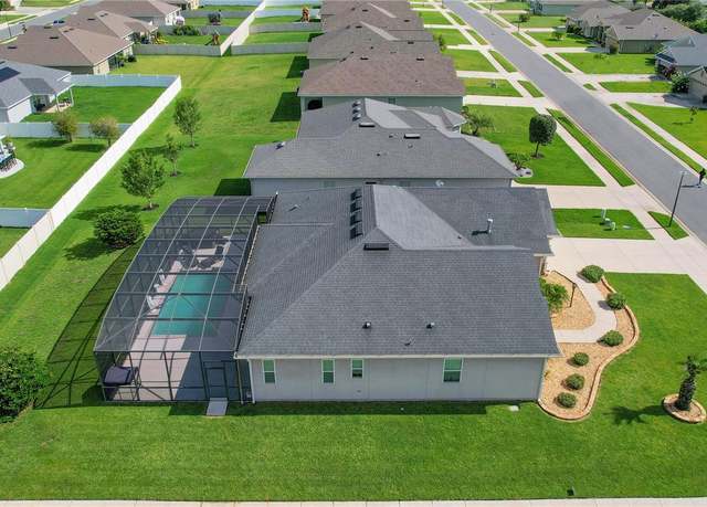 Property at 9702 Pepper Tree Pl, Wildwood, FL 34785, 4 beds, 3 baths
