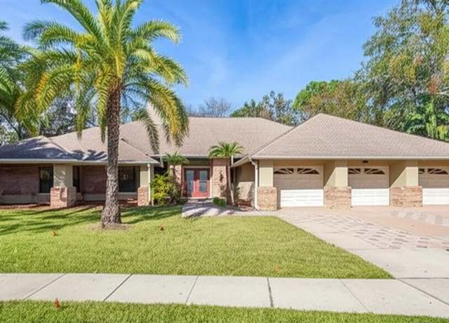 Property at 70 Deerpath Dr, Oldsmar, FL 34677, 4 beds, 4.5 baths