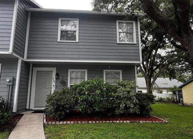 Property at 610 Ole Plantation Dr, Brandon, FL 33511, 3 beds, 2.5 baths