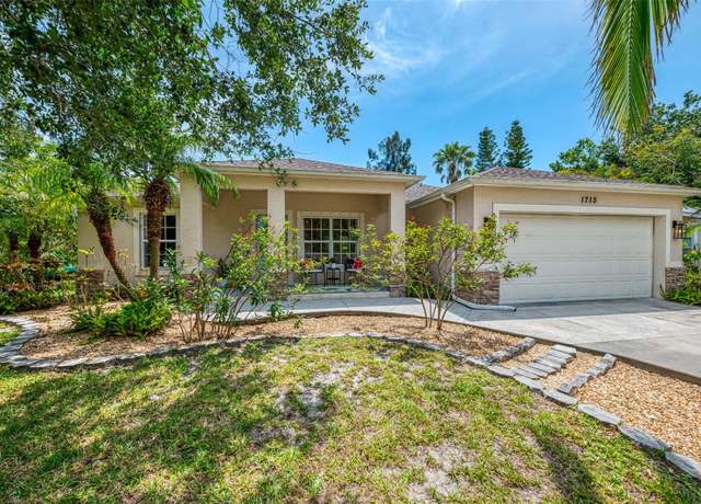 Property at 1715 Fossil Dr, Englewood, FL 34223, 3 beds, 2 baths