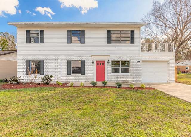 Property at 1195 10th St, Daytona Beach, FL 32117, 4 beds, 3 baths