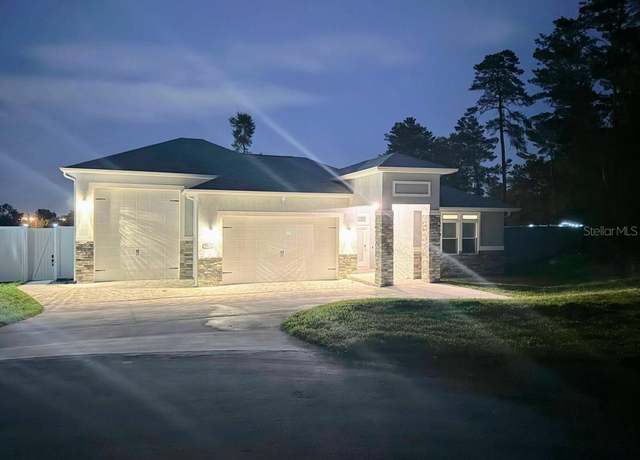 Property at 9805 SW 44th Ter, Ocala, FL 34476, 3 beds, 2.5 baths