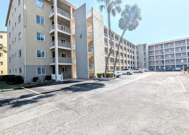Property at 3559 Lake Bayshore Dr Unit J-204, Bradenton, FL 34205, 2 beds, 1 bath