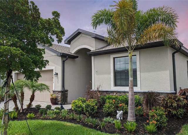 Property at 19716 Fishhawk Trl, Venice, FL 34293, 3 beds, 2 baths