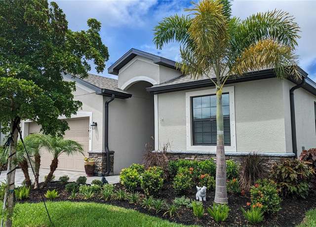 Property at 19716 Fishhawk Trl, Venice, FL 34293, 3 beds, 2 baths