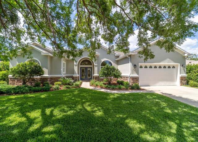 Property at 2417 SE 23rd St, Ocala, FL 34471, 3 beds, 2 baths