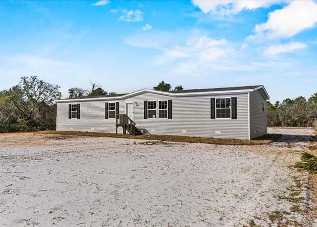 Property at 1499 32nd St NW, Winter Haven, FL 33881, 3 beds, 2 baths