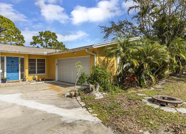 Property at 1431 54th Ave NE, St Petersburg, FL 33703, 2 beds, 2 baths