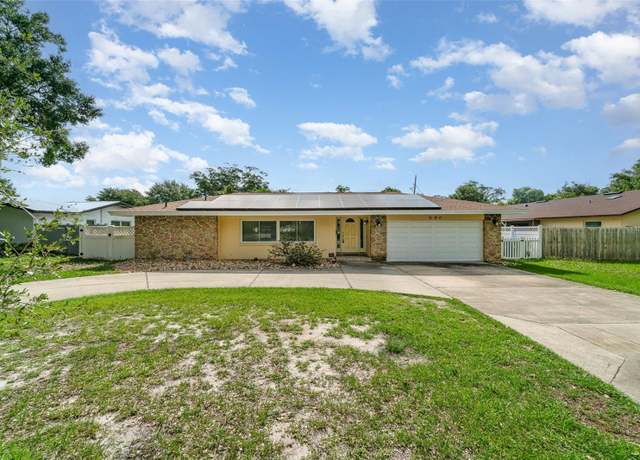 Property at 690 S Lakemont Ave, Winter Park, FL 32792, 4 beds, 3 baths