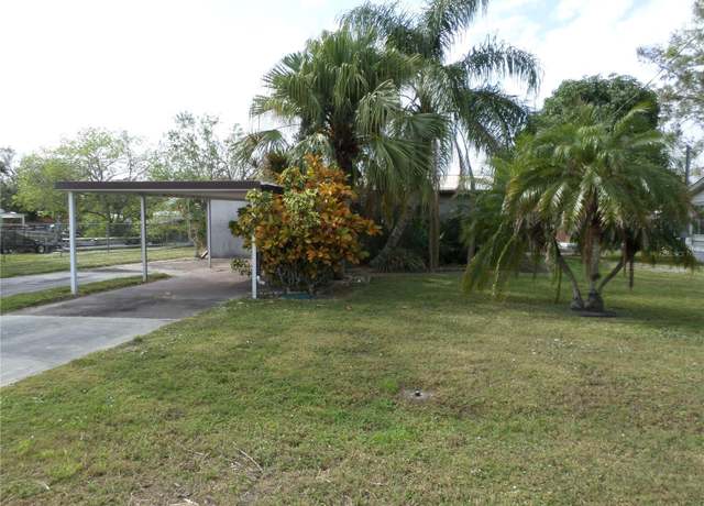 Property at 3037 SE 37th Ave, Okeechobee, FL 34974, 2 beds, 2 baths