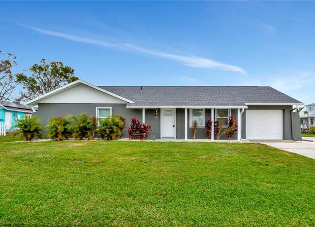 Property at 905 69th St NW, Bradenton, FL 34209, 3 beds, 2 baths