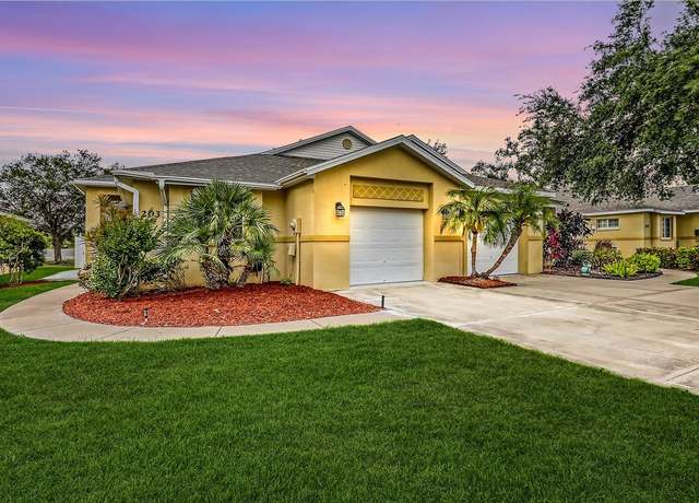 Property at 203 28th St W, Palmetto, FL 34221, 2 beds, 2 baths