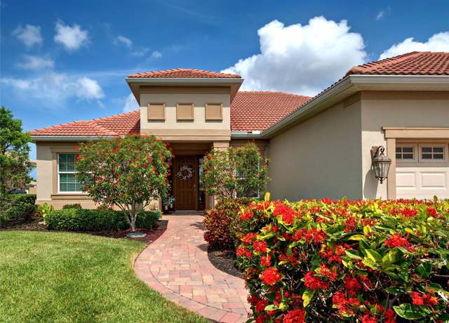 Property at 515 Sawgrass Bridge Rd, Venice, FL 34292, 3 beds, 3 baths